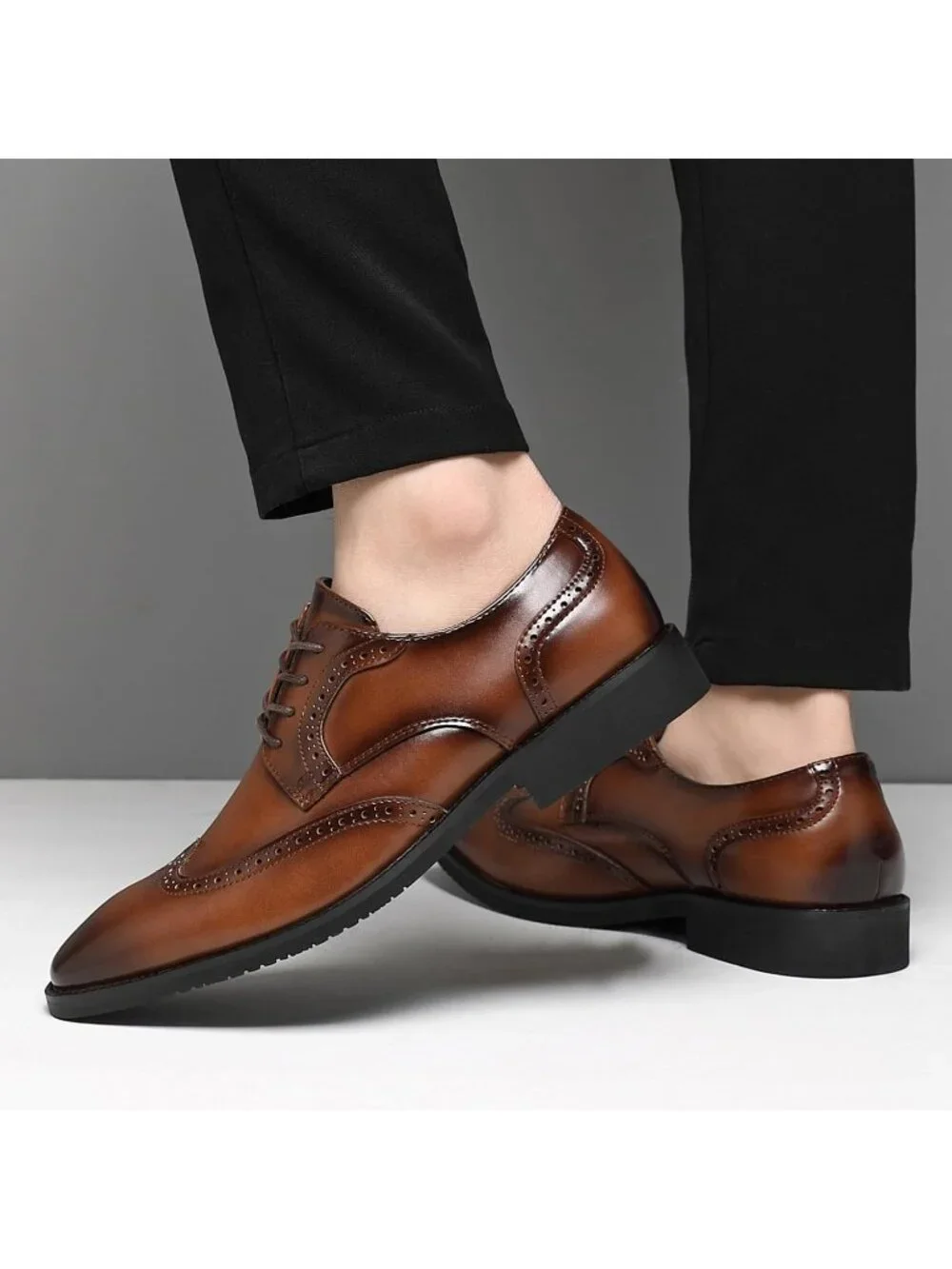 Men Cognac Leather Burnished Wingtip Cap Toe Business Brogue Punched Oxford Shoe